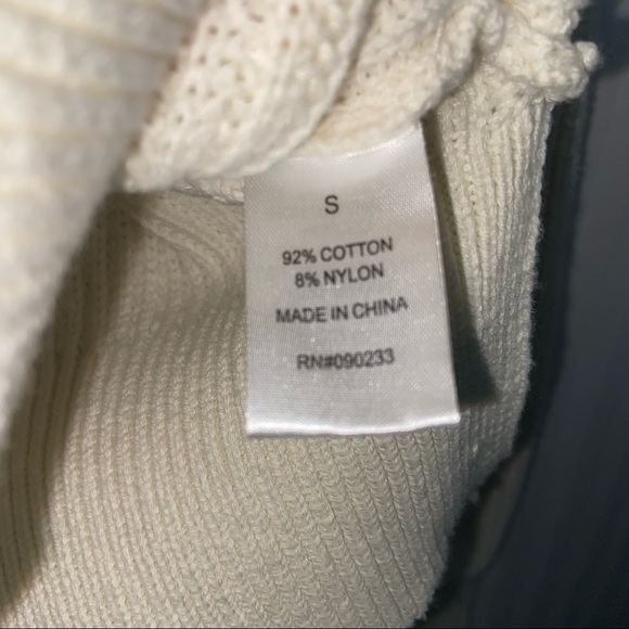 Kendall & Kylie Cream Off White Crop Sweater Small - Picture 3 of 5